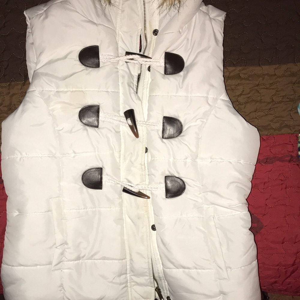 Love tree vest
